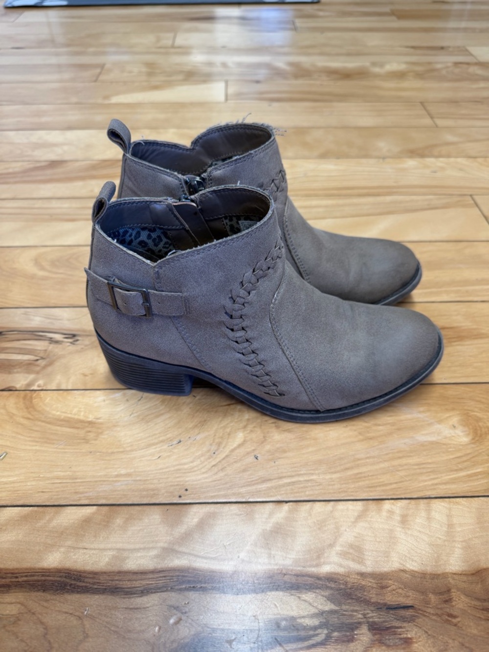 BILLABONG TAKE A WALK ANKLE BOOTS